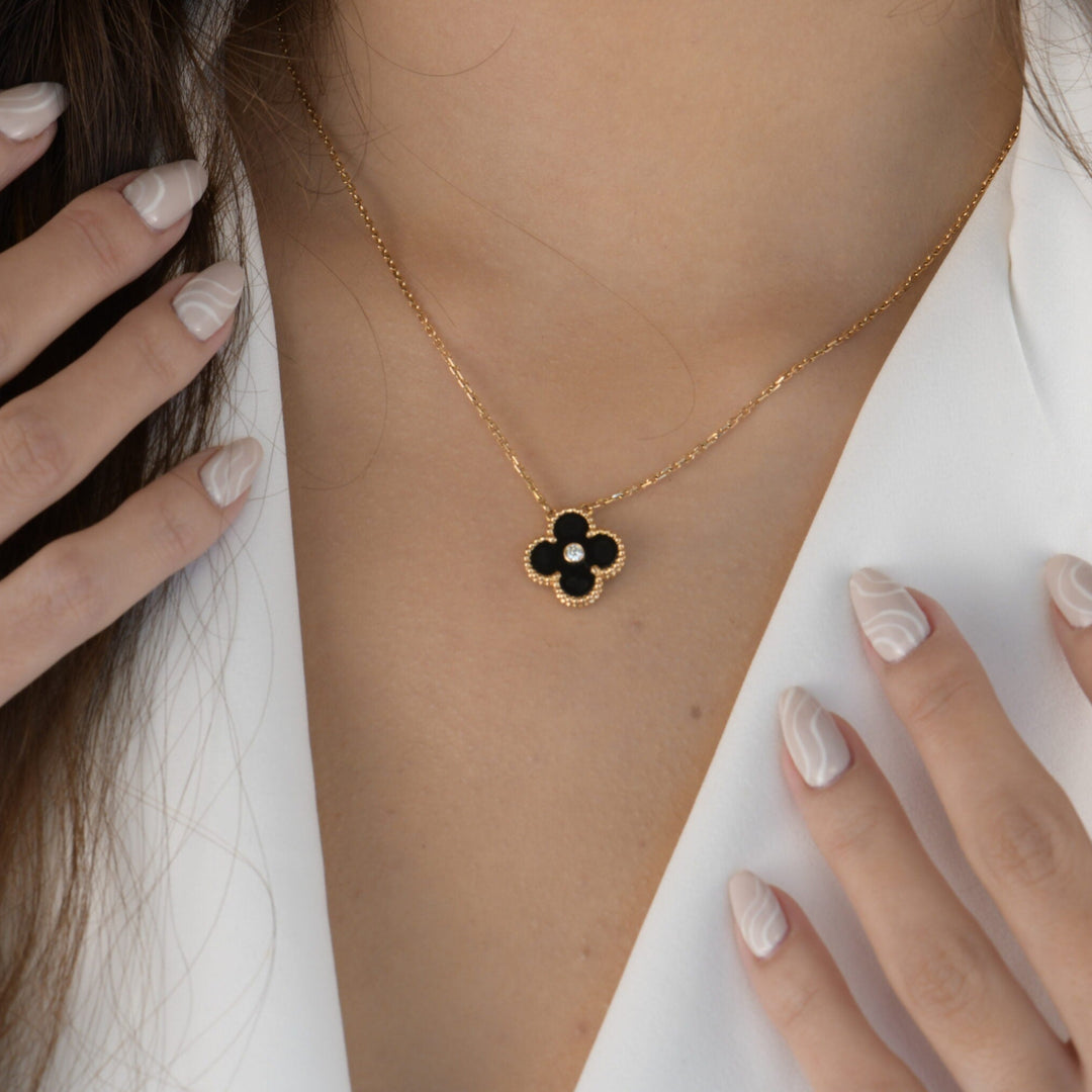 Second Hand VCA Vintage Alhambra 2016 Holiday Diamond Onyx 18K Rose Gold Pendant Necklace