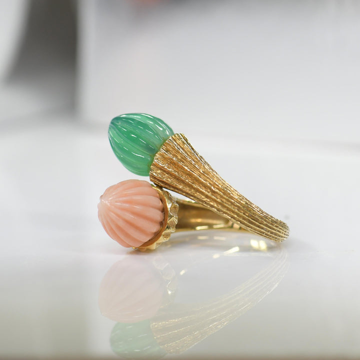 Second Hand Toi et Moi Coral Chalcedony 18K Yellow Gold Ring