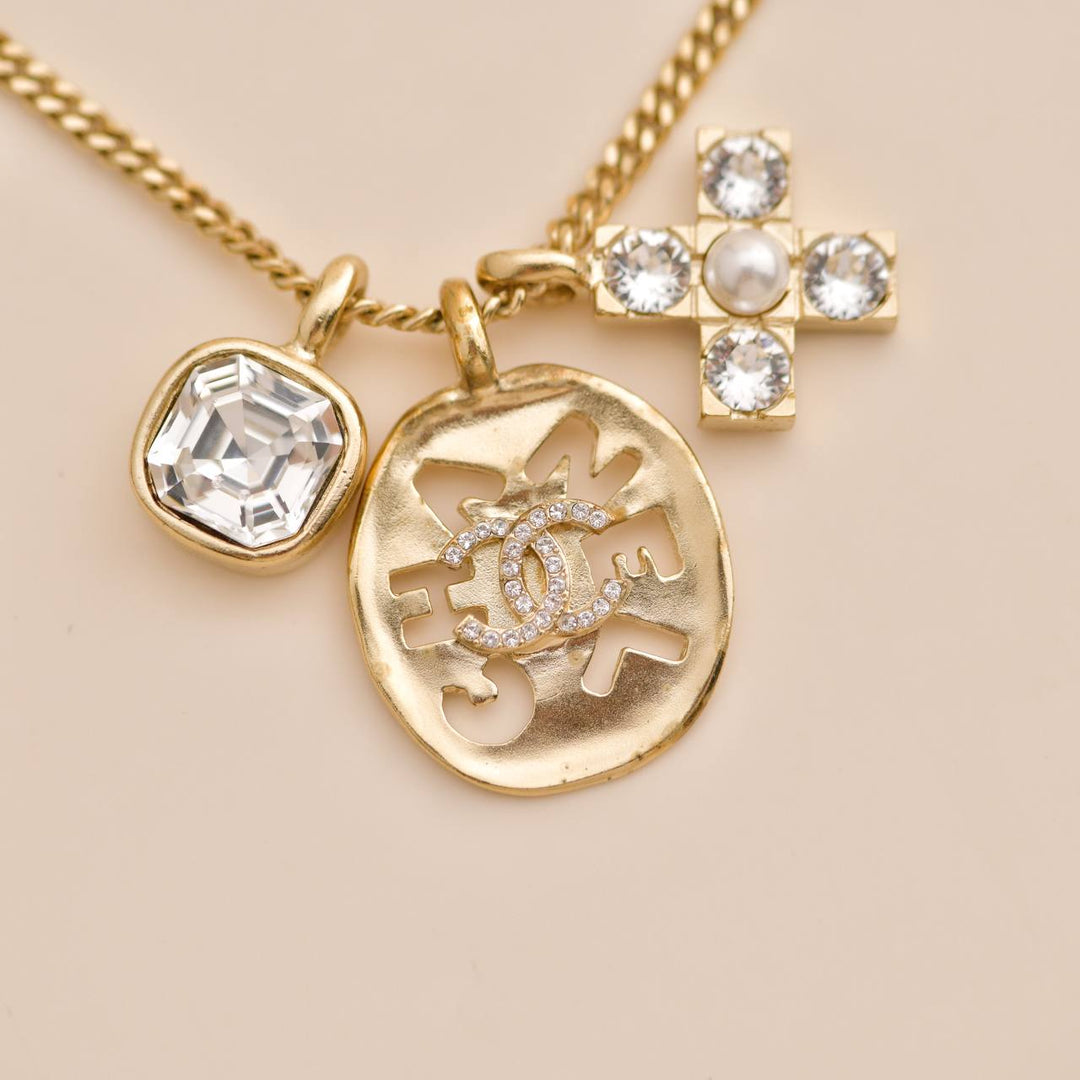 Preloved Chanel 2021 Multi Motif Pendant Necklace