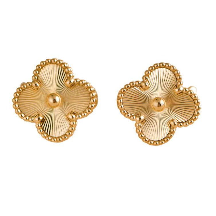 Van Cleef Arpels Vintage Alhambra Guilloché 18K yellow gold