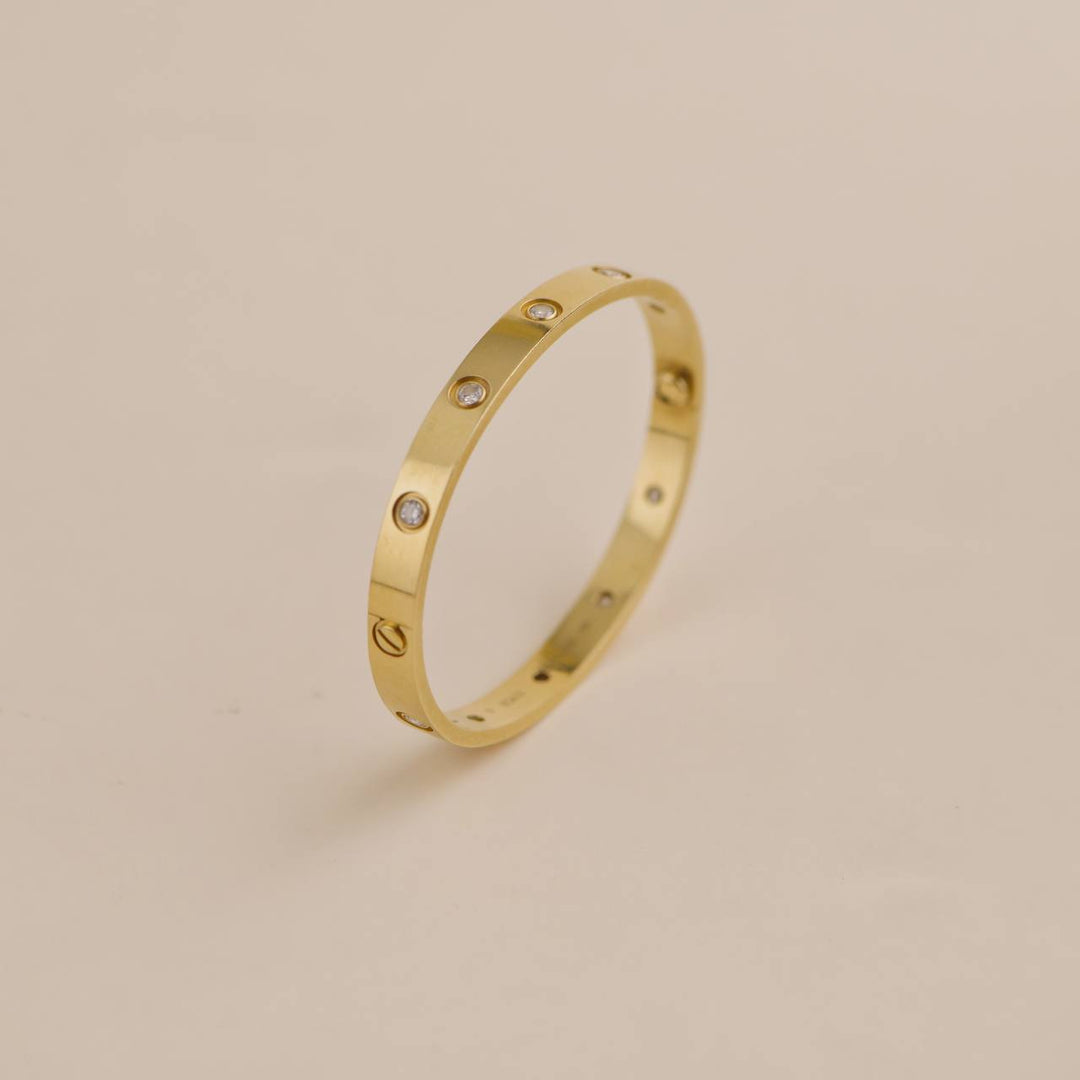 Second Hand Cartier Love 10 Diamonds 18K Yellow Gold Bracelet