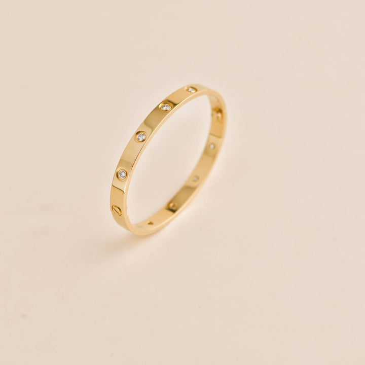 Second Hand Cartier Love 10 Diamond 18K Yellow Gold Bracelet Size 17