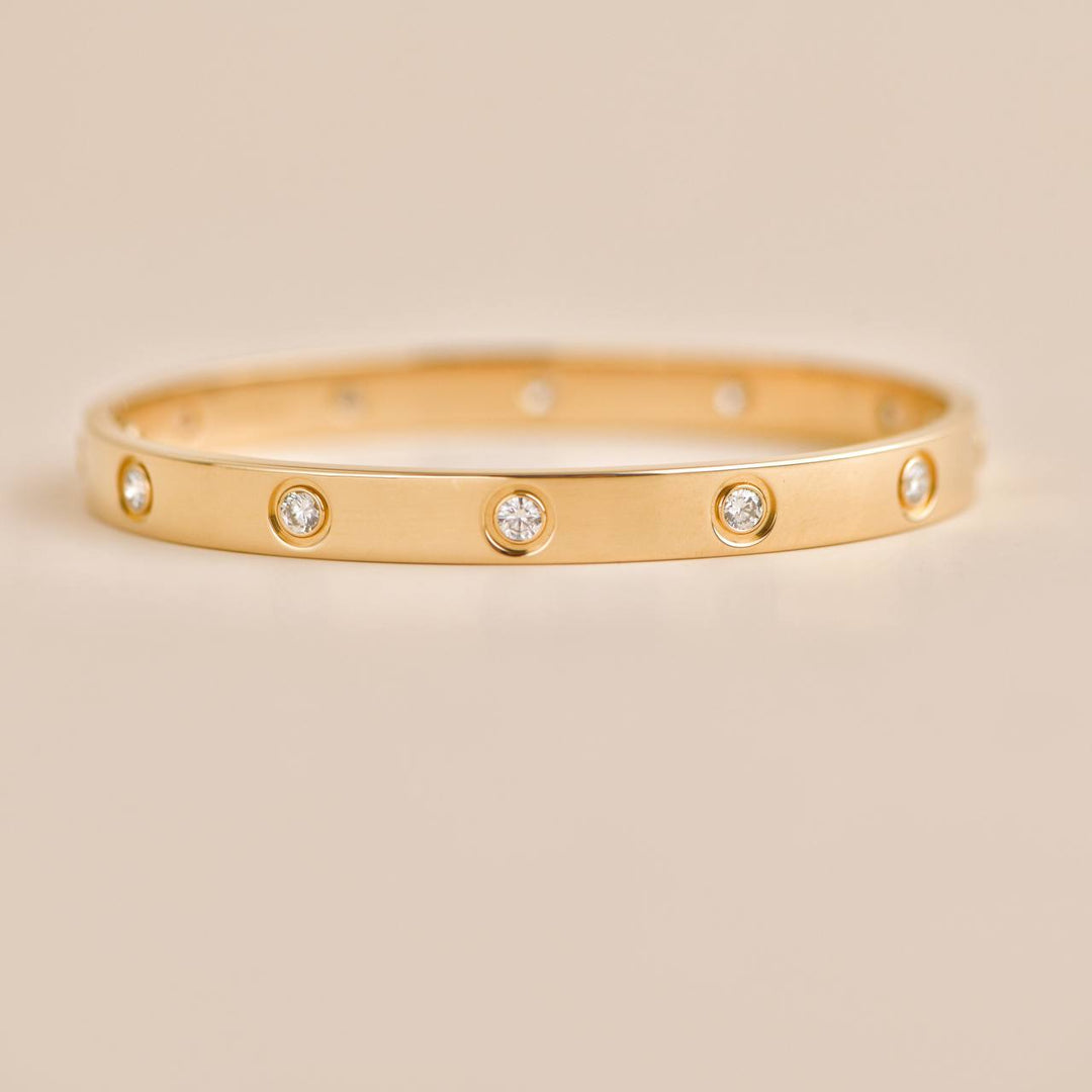 Used Cartier Love 10 Diamond 18K Yellow Gold Bracelet Size 17