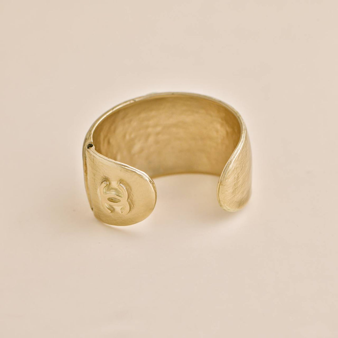 Preowned Chanel Multi Colour Glass Gripoix Cuff Bracelet