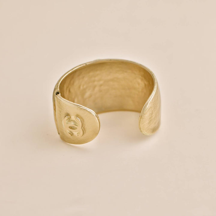 Preowned Chanel Multi Colour Glass Gripoix Cuff Bracelet