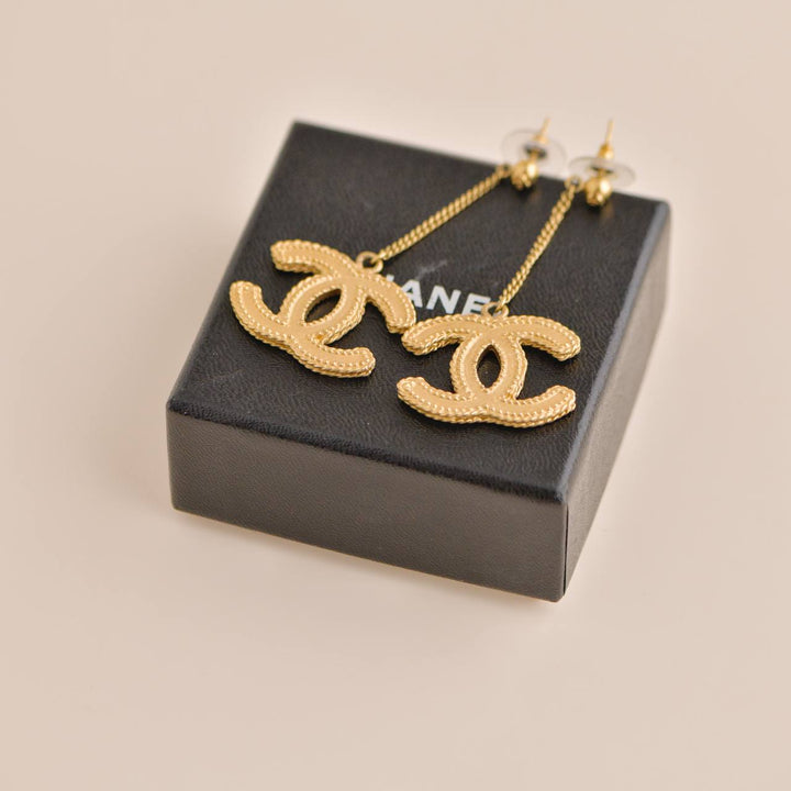 Pre-owned Chanel CC Large Drop Earrings