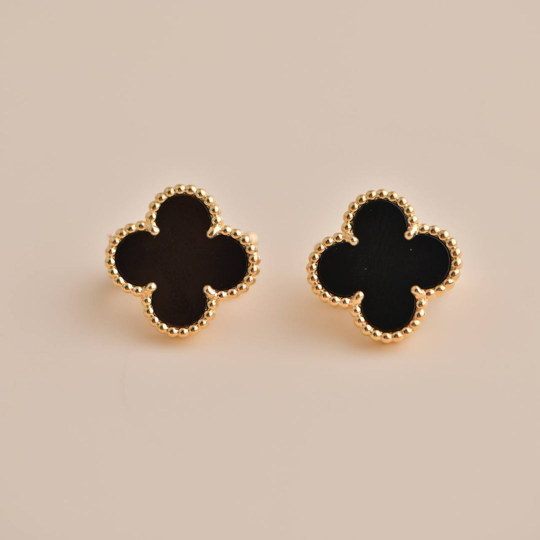 Second Hand Van Cleef & Arpels Vintage Alhambra Black Onyx Yellow Gold Earrings
