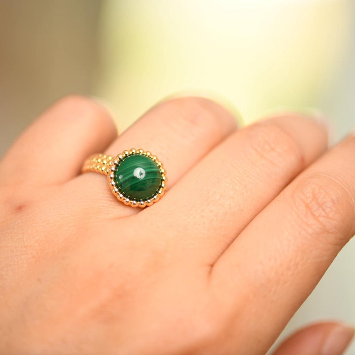 Van Cleef & Arpels Perlée Malachite 18k Yellow Gold Ring Size 54