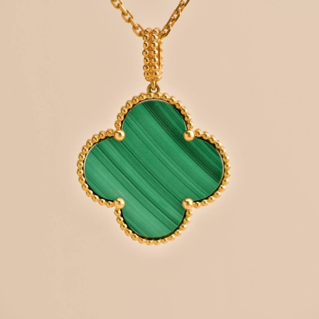 Second Hand Van Cleef Magic Alhambra Malachite 18K Yellow Gold Necklace