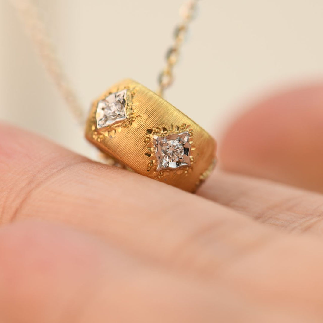 Diamond 18K Yellow Gold Pendant Necklace