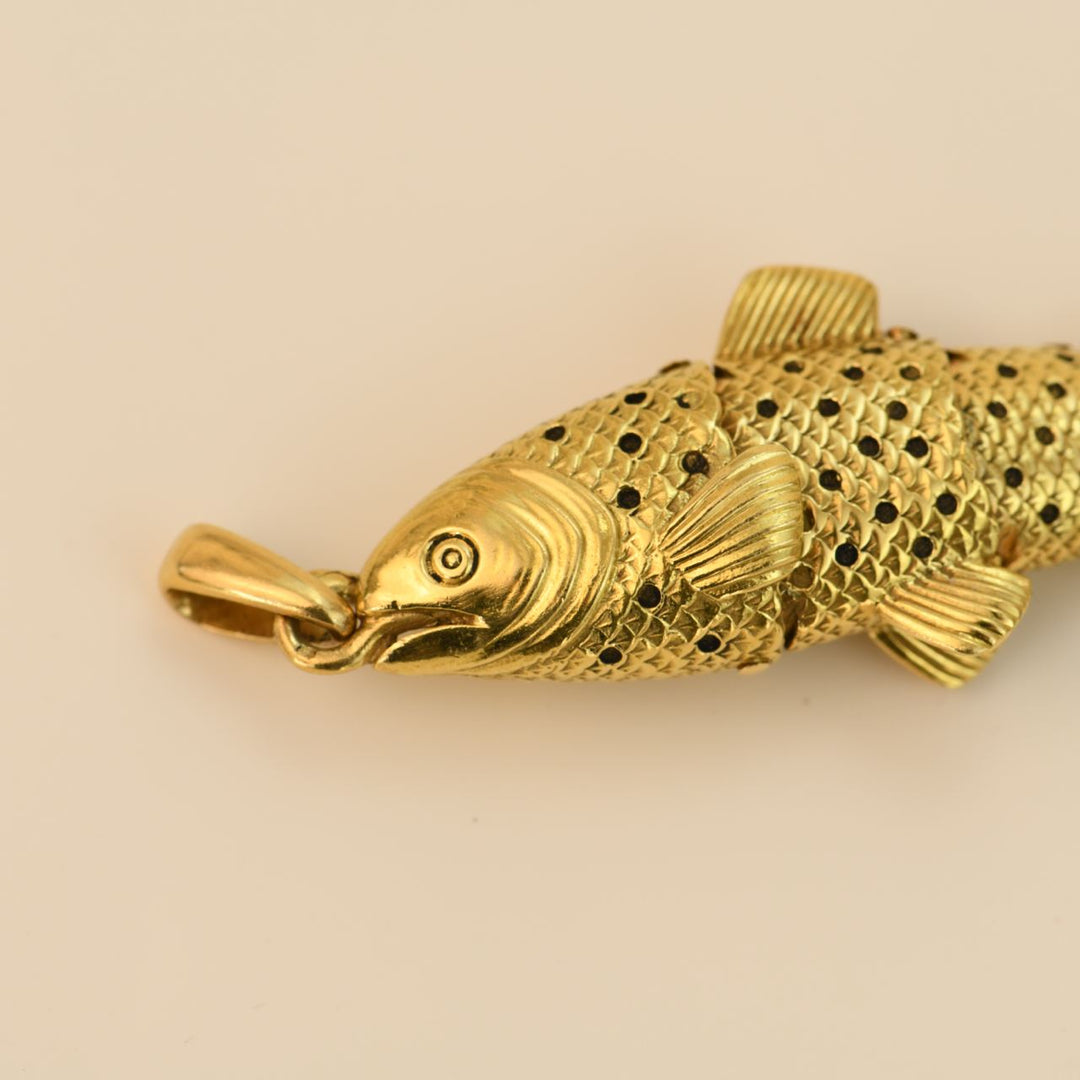 Early 20th century French Antiques 18K Yellow Gold Fish Pendant