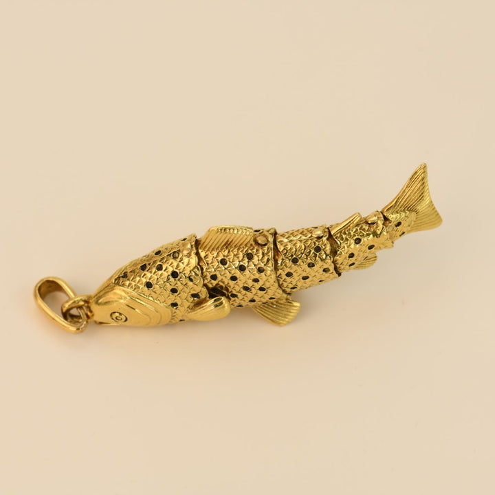Early 20th century French Antiques 18K Yellow Gold Fish Pendant