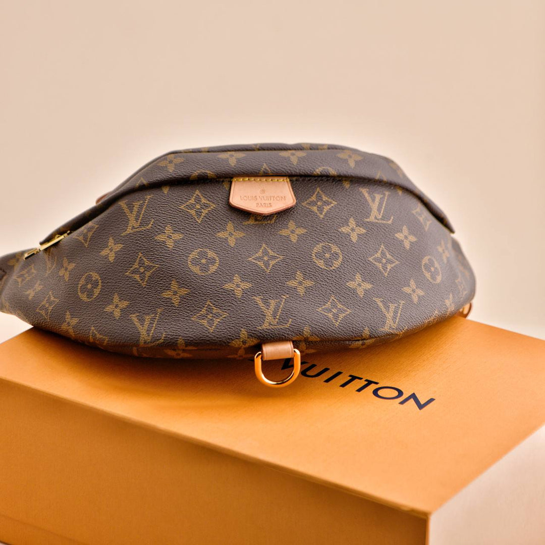 Used Louis Vuitton Monogram Canvas Bumbag