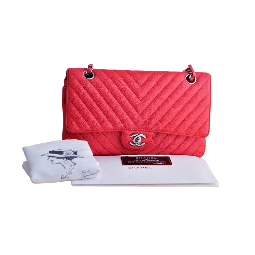 Preowned Chanel Red Chevron Caviar Medium Classic Double Flap Bag