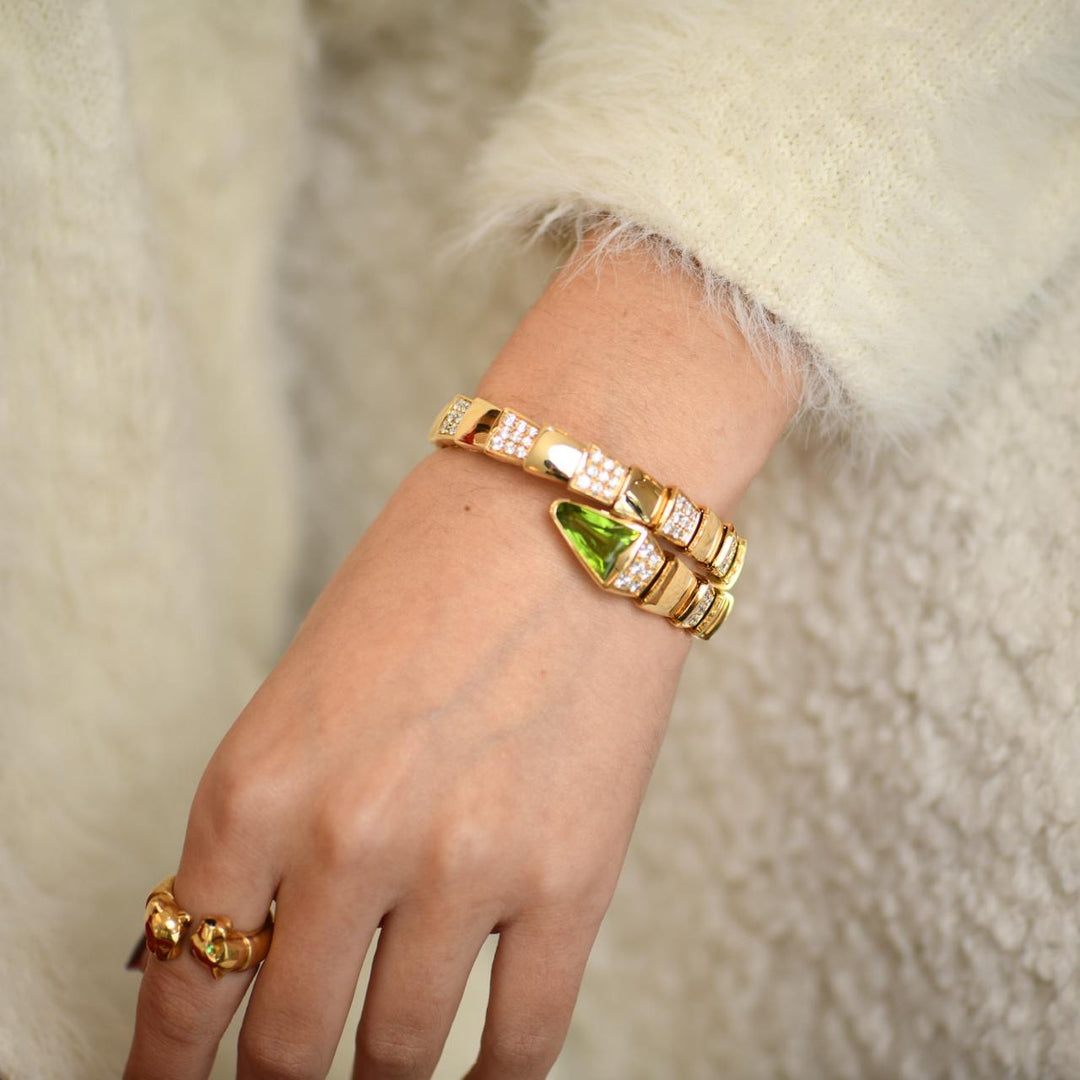 Used Bvlgari Serpenti Pave Diamond Peridot 18k Yellow Gold Bracelet Size M