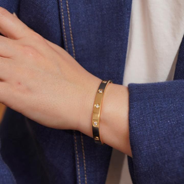 Used Cartier Love 10 Diamonds 18K Yellow Gold Bracelet Size 17