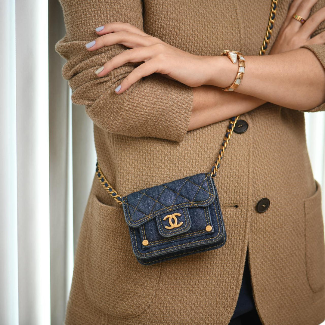 Second Hand Chanel 23S Denim Quilted Card Holder Shoulder Bag