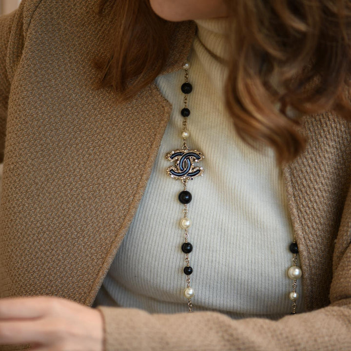 Second Hand Chanel CC Enamel Faux Pearl & Black Beads Baroque Sautoir Necklace