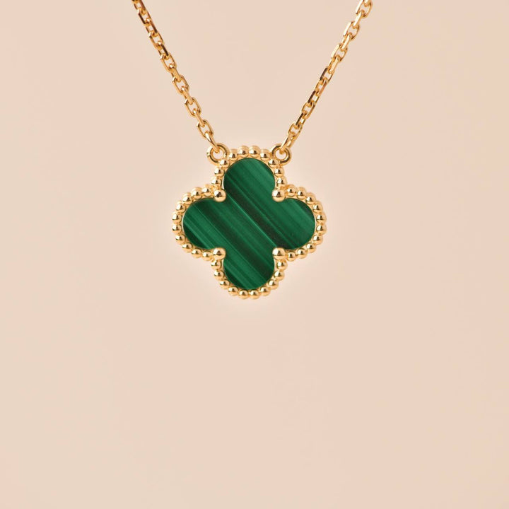 Second Hand Van Cleef & Arpels Vintage Alhambra Malachite 18K Yellow Gold Pendant Necklace
