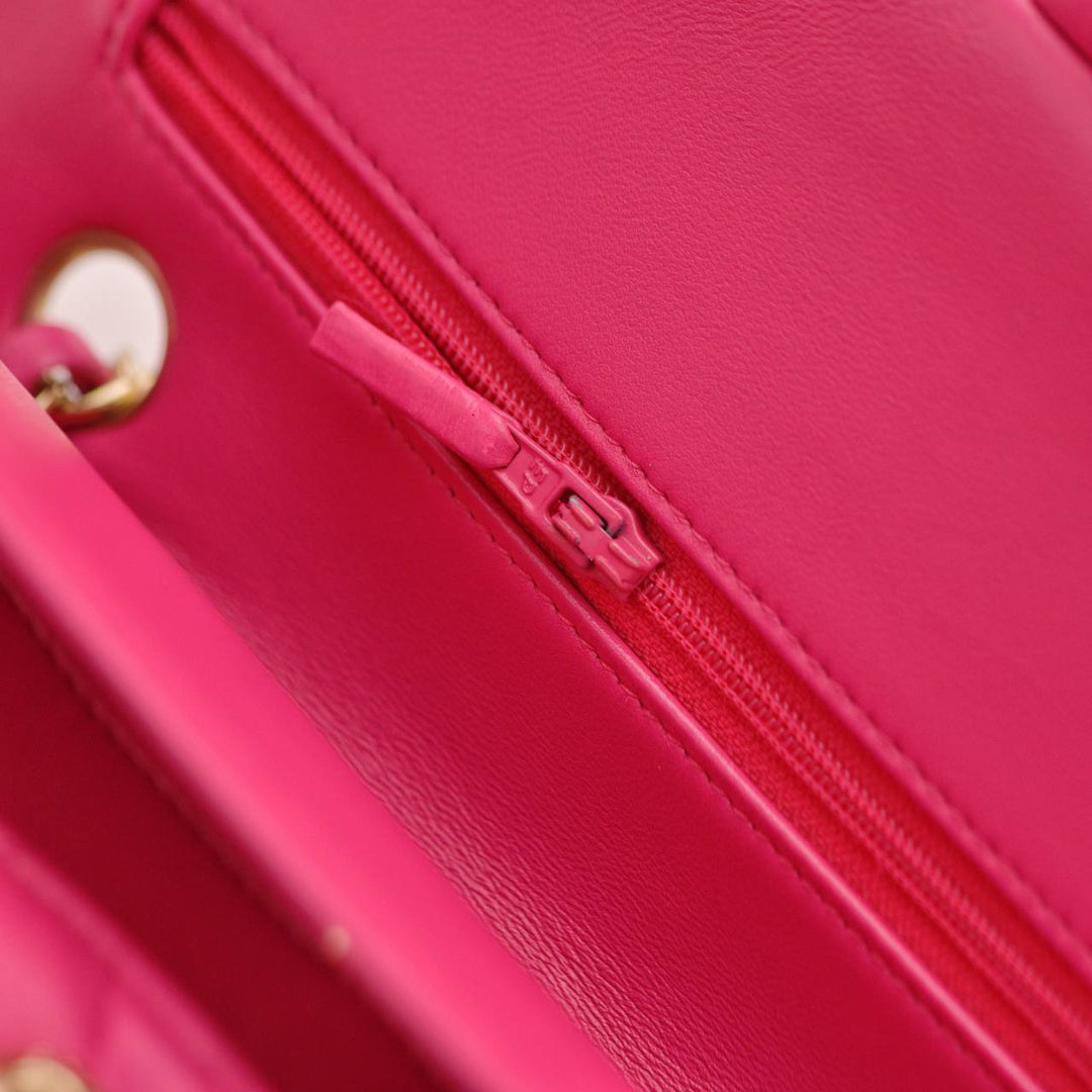 Preowned Chanel Lambskin Medium Classic Double Flap Bag
