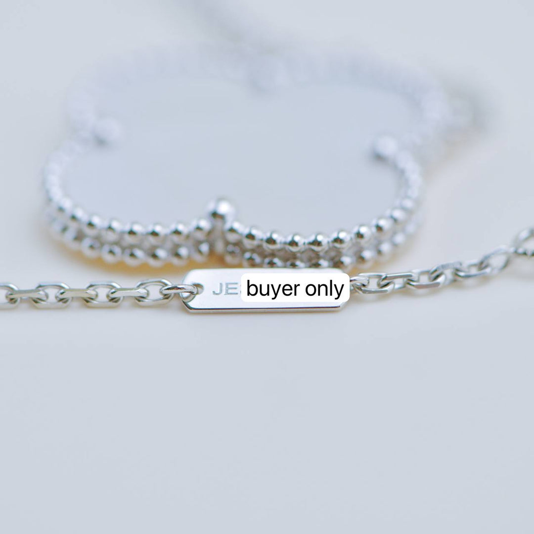 Second Hand Van Cleef Magic Alhambra Mother of Pearl 18k White Gold Pendant Necklace