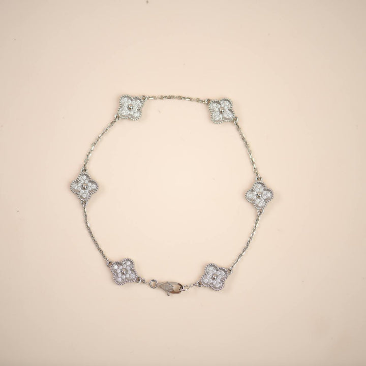 Second Hand Van Cleef Sweet Alhambra Diamond White Gold 6 Motif Bracelet