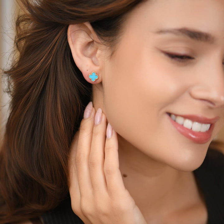 Second Hand Van Cleef & Arpels Sweet Alhambra Turquoise 18K Yellow Gold Earrings