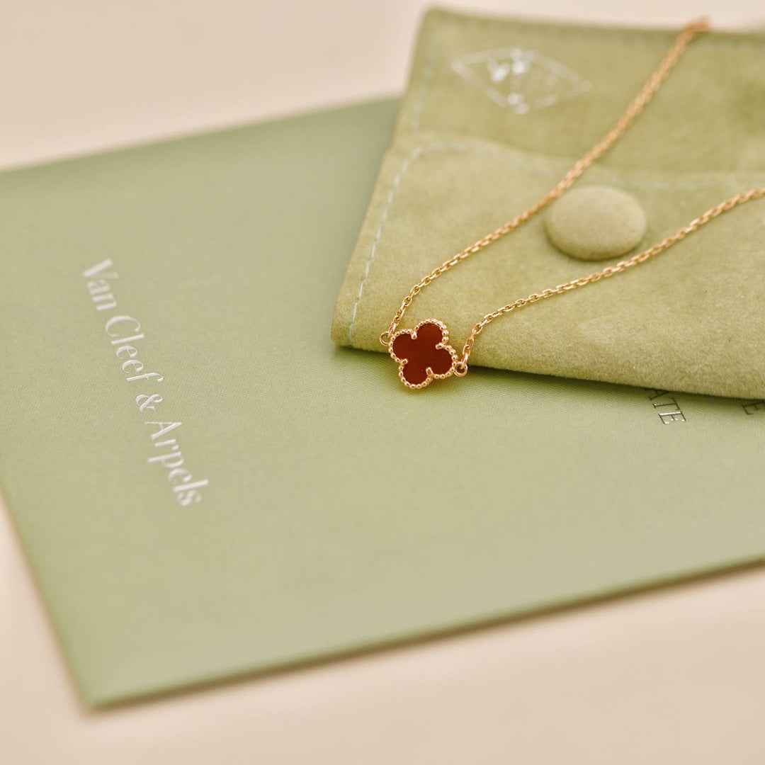 Preowned Van Cleef & Arpels Sweet Alhambra Carnelian 18K Rose Gold Bracelet
