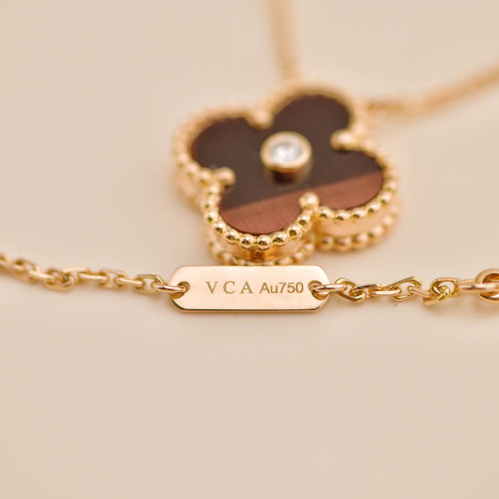 Used Van Cleef Bullseye Diamond 18K Rose Gold 2017 Holiday Pendant Necklace