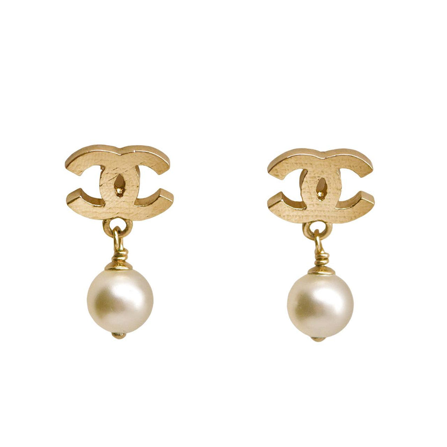 Preloved Chanel CC Faux Pearl Gold Tone Drop Earrings