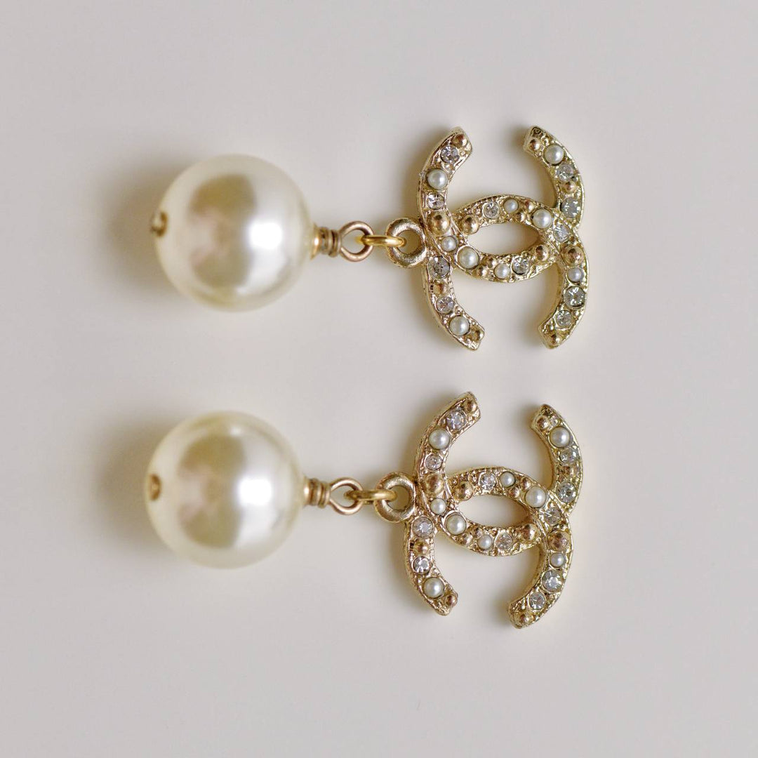 Preowned Chanel CC Collection Faux Pearl Crystal Earrings