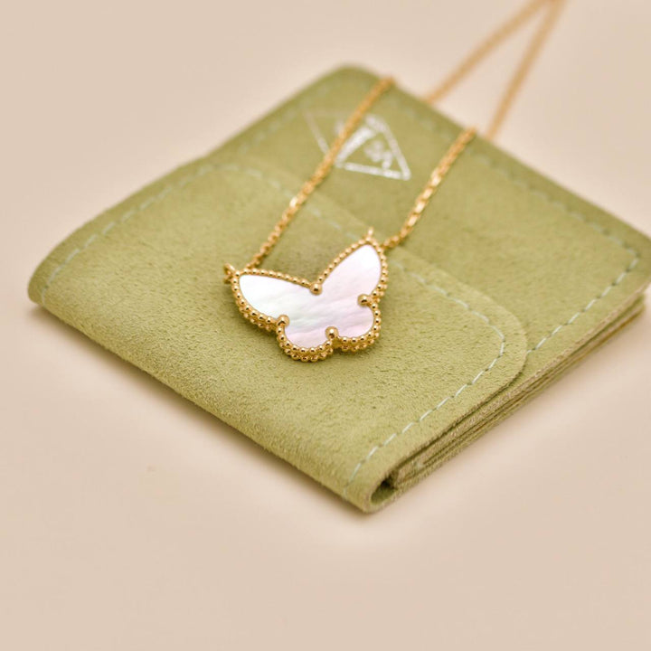 Second Hand Van Cleef & Arpels Lucky Alhmabra Butterfly Mother of Pearl 18K Yellow Gold Pendant Necklace