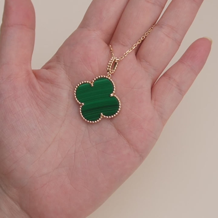 Second Hand Van Cleef & Arpels Magic Alhambra Malachite 18K Yellow Gold Necklace