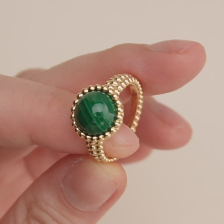 Van Cleef & Arpels Perlée Malachite 18k Yellow Gold Ring Size 54