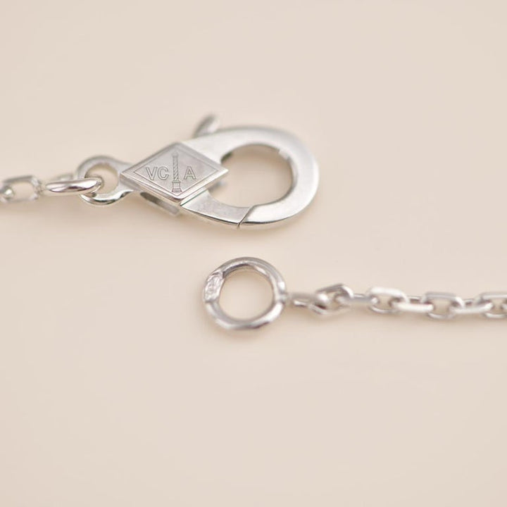 Second Hand Van Cleef Vintage Alhambra 2020 Holiday Pendant Necklace