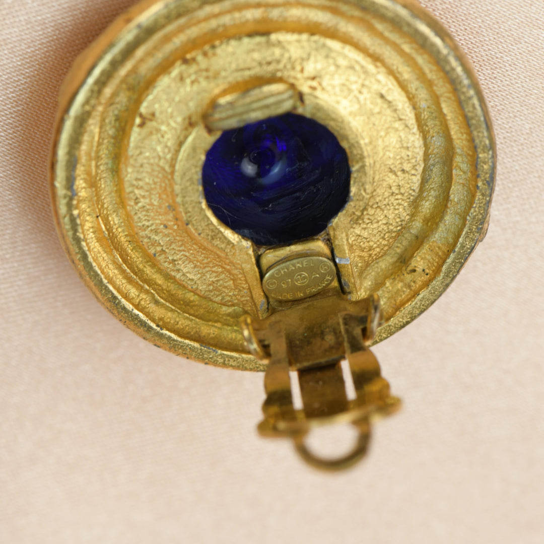 Preowned Chanel Vintage Blue Gripoix CC  Clip-on Earrings