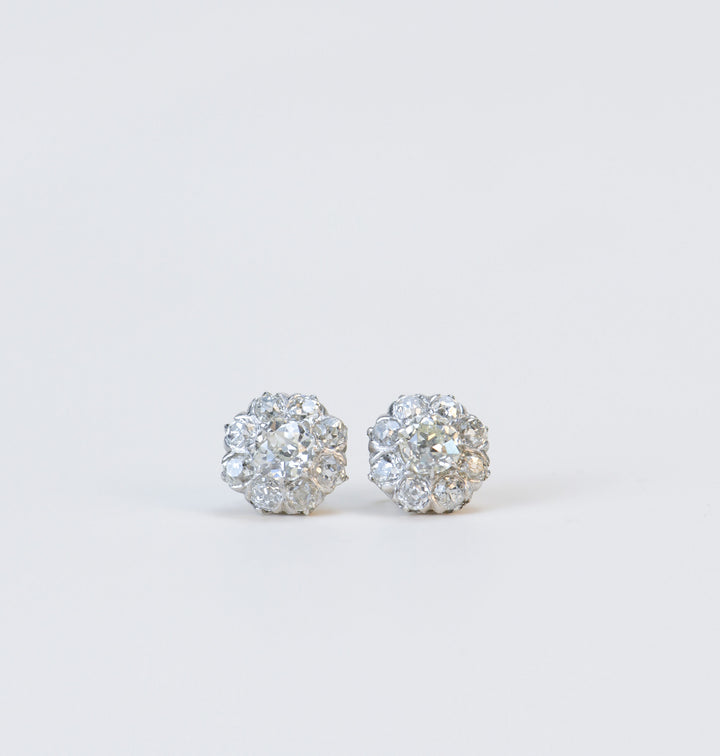 Used Diamond Platinum Stud Earrings