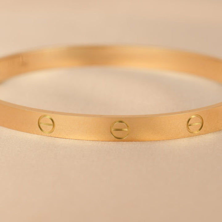 Preowned Cartier Love Yellow Gold Bracelet Size 20