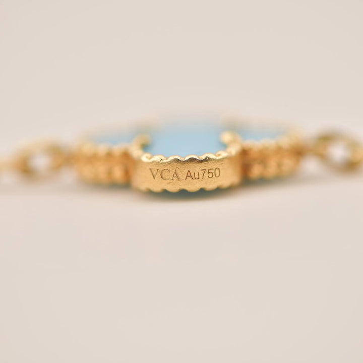 Preowned Van Cleef 5 Motif Turquoise Alhambra 18K Yellow Gold Bracelet