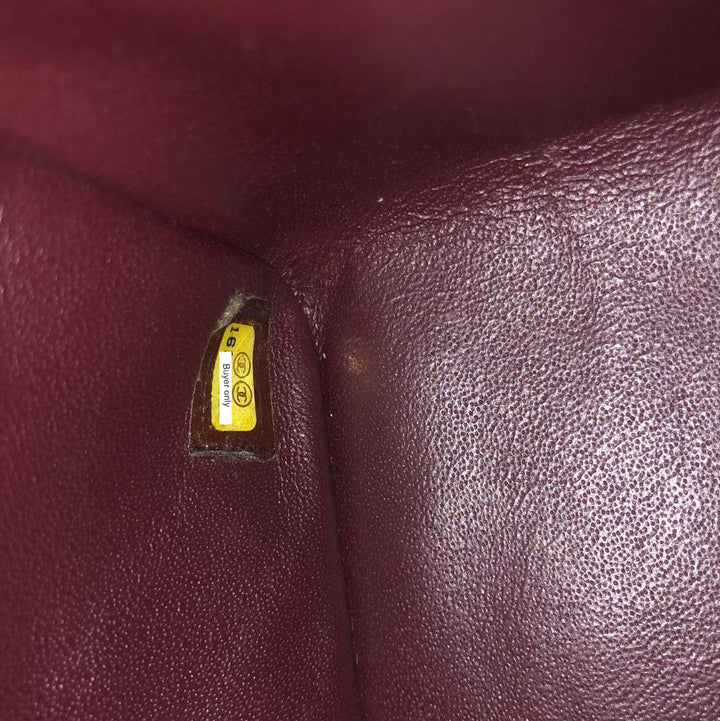 Preowned Chanel Jumbo Leather Caviar Double Flap Handbag