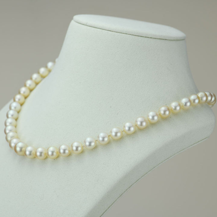 Used Boucheron Pearl Diamond Platinum Necklace