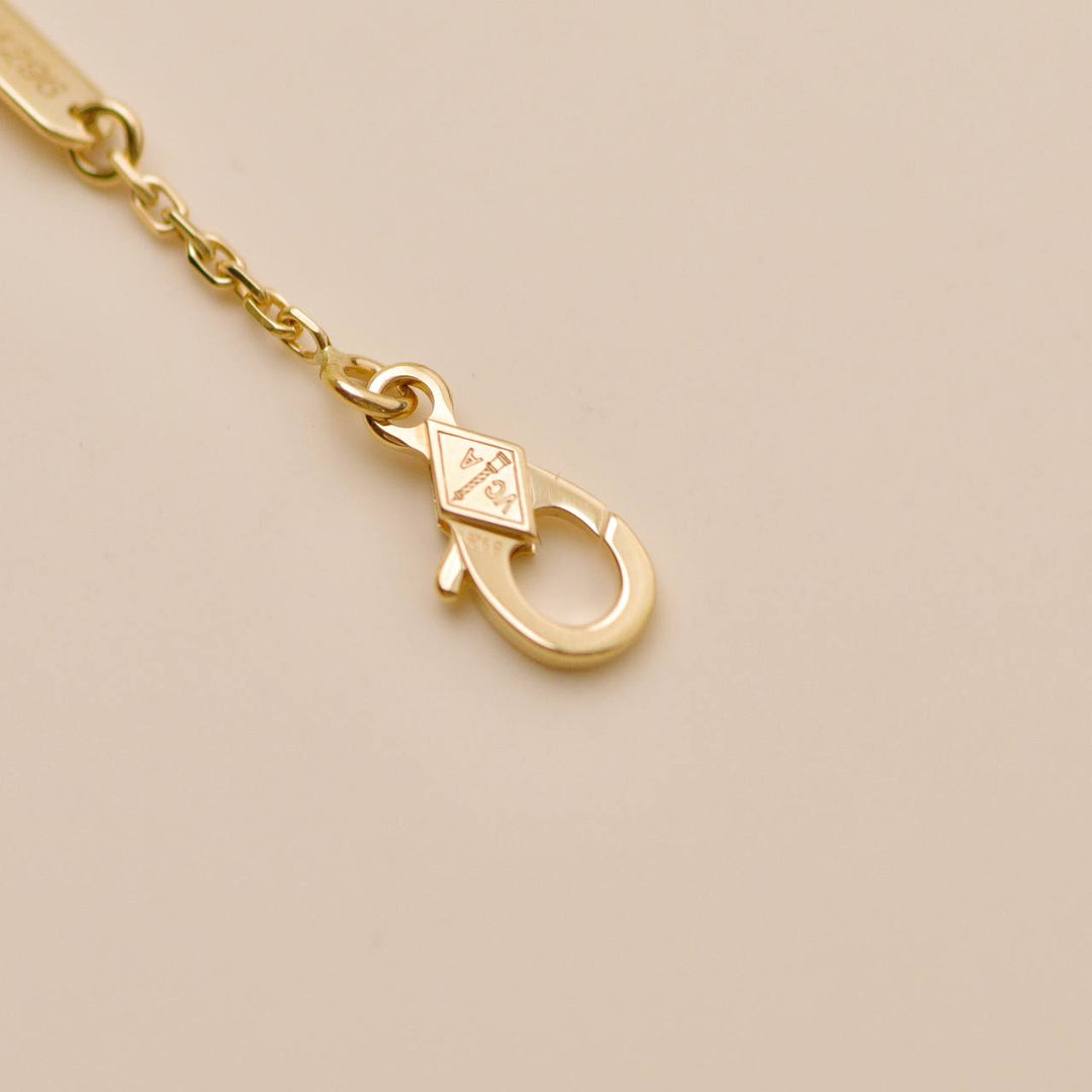 Authentic Preloved Van Cleef Vintage Alhambra Pendant Necklace Onyx 18K Yellow Gold