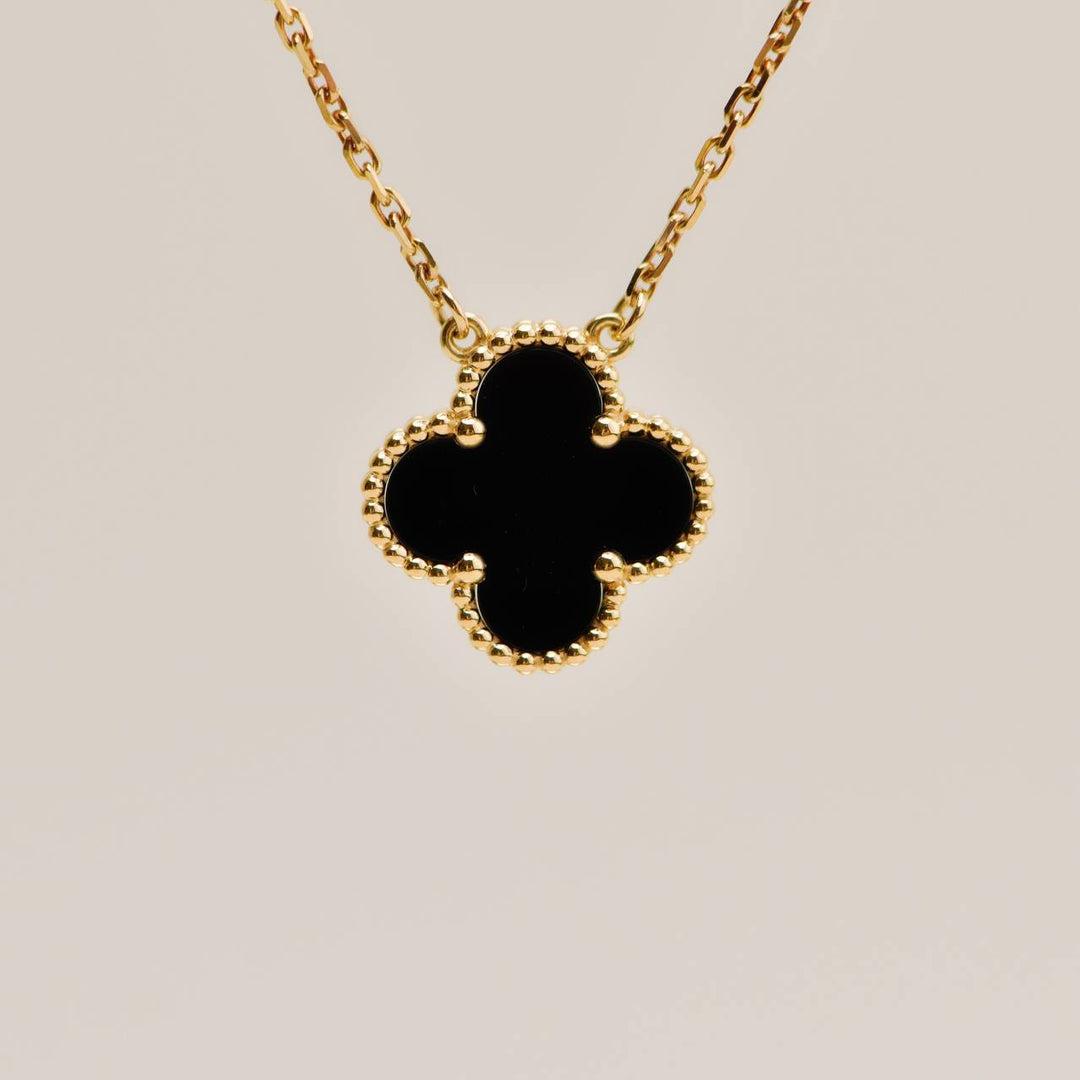 Second Hand Authentic Van Cleef Vintage Alhambra Onyx 18K Yellow Gold Pendant Necklace