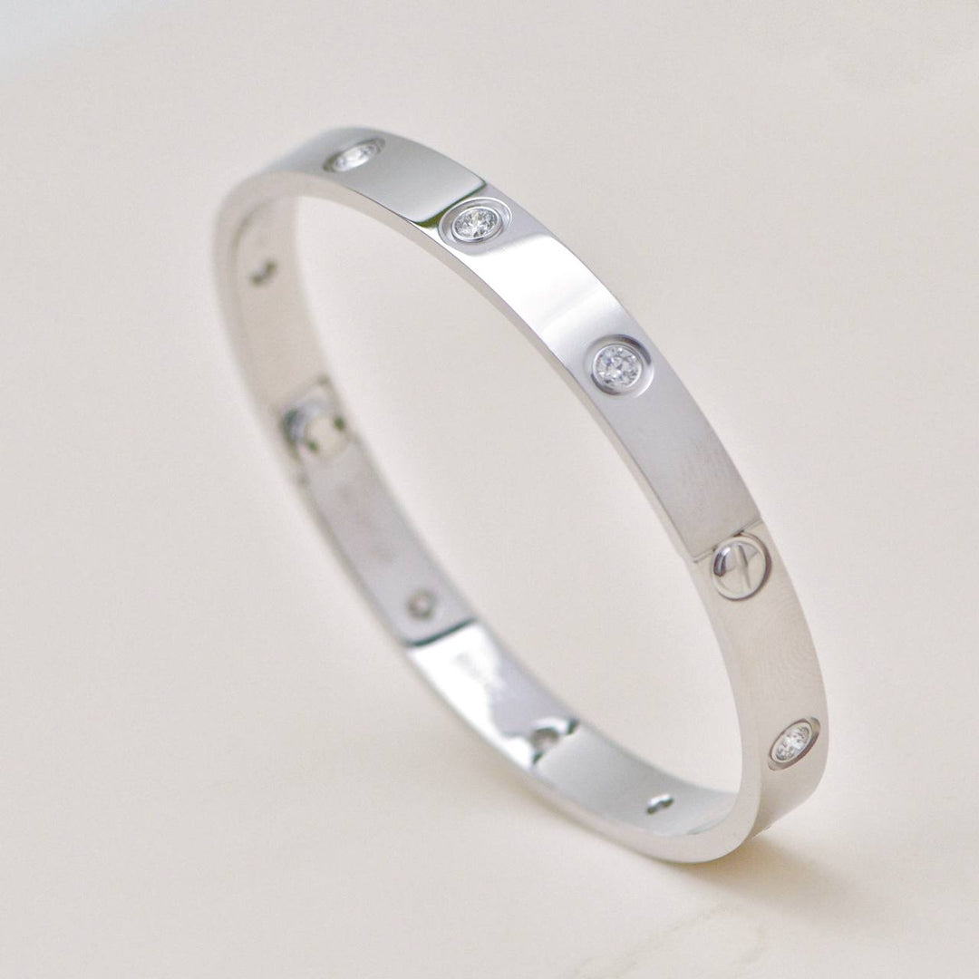Authentic Cartier Love Bracelet Classic Model 10 Diamond 18K White Gold Size 18