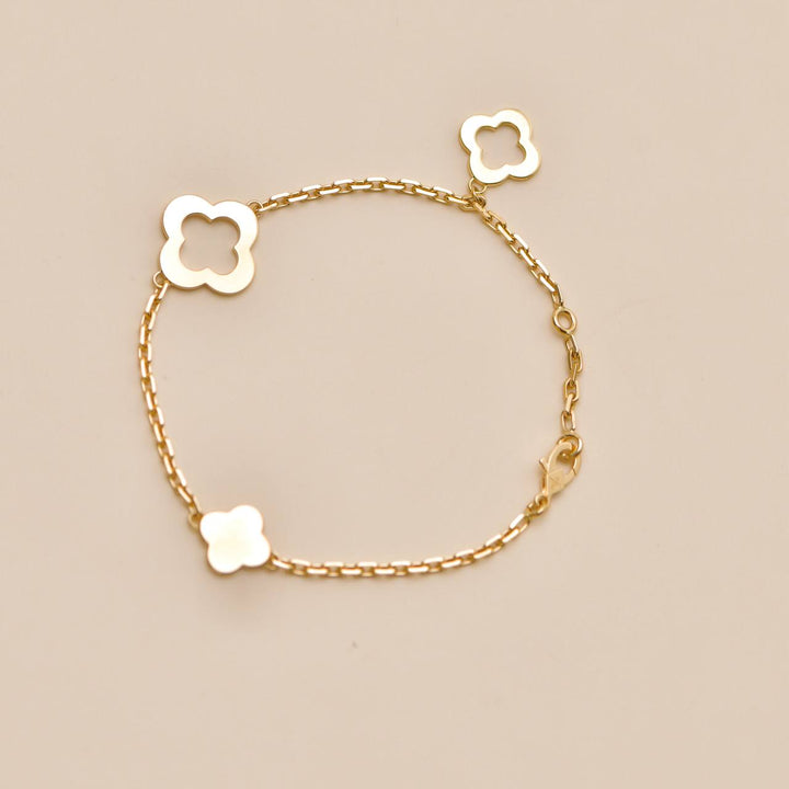 Van Cleef & Arpels Byzantine Alhambra Bracelet 18K Yellow Gold