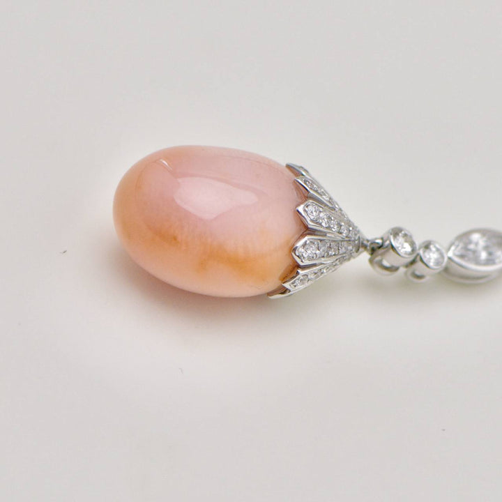 Conch Pearl and Diamond 18K White Gold Necklace