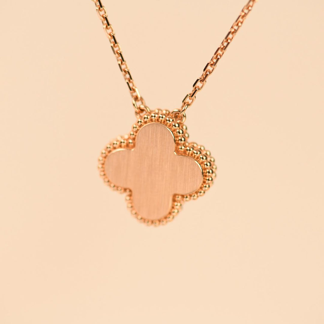 Preowned VCA 2025 Holiday Pendant Pink Mother of Pearl