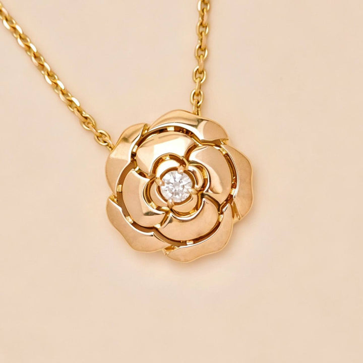 Preowned Chanel Extrait de Camélia Necklace Diamond 18K Rose Gold