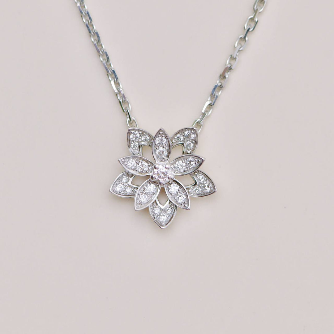 Preloved Authentic VCA Lotus Openwork Diamond Pendant 18K White Gold Mini Model