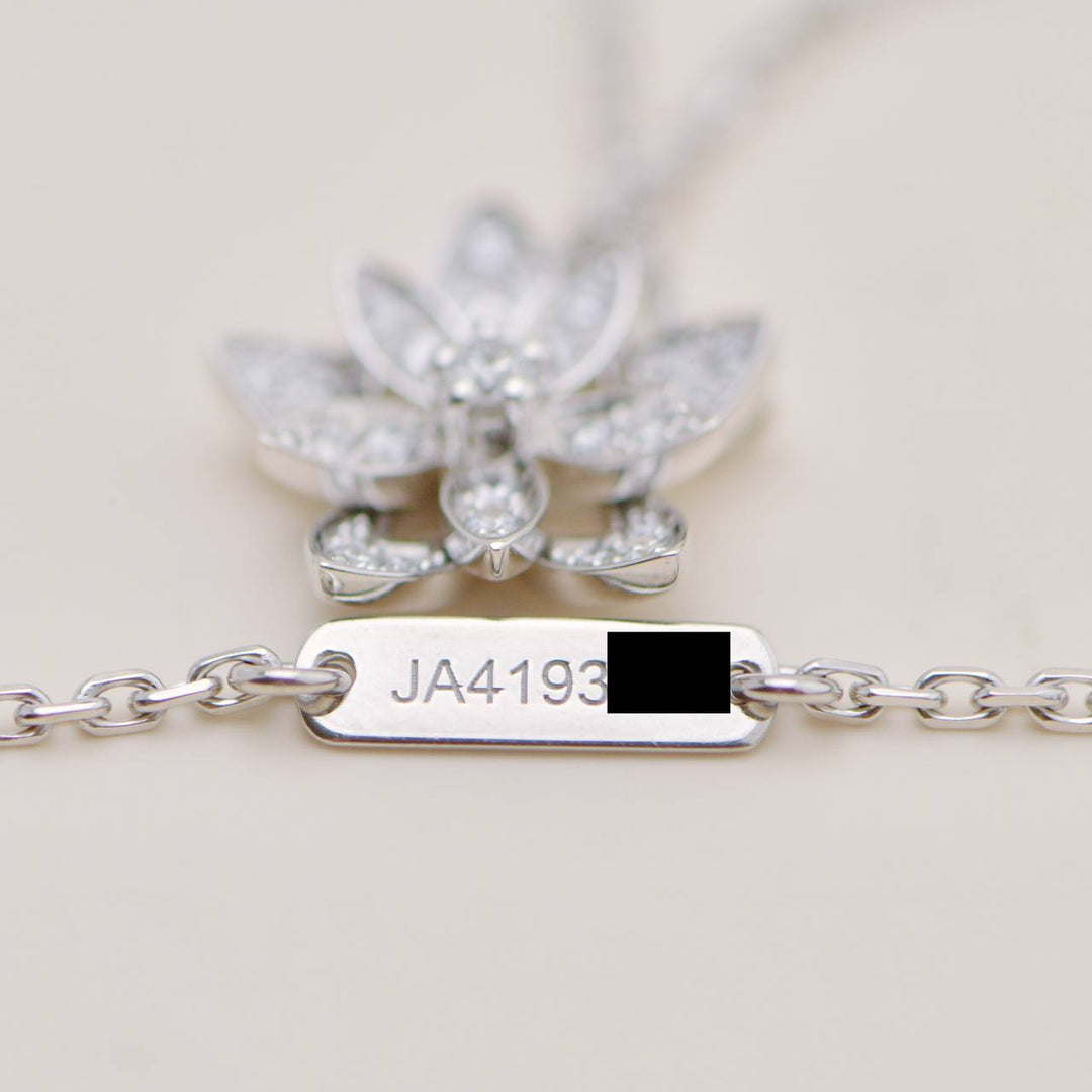 Second Hand Authentic VCA Lotus Openwork Diamond Pendant 18K White Gold Mini Model